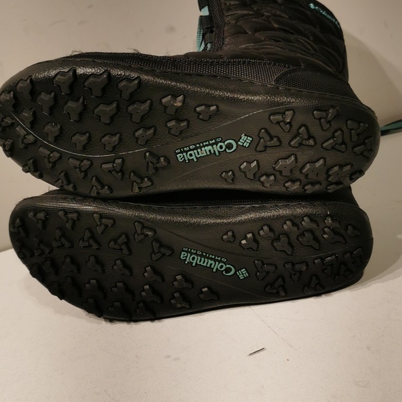 Columbia Women's Omni Grip 200 Gram Waterproof Winter Boots - Picture 9 of 10